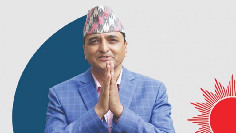 शुरूबाटै पछाडि परेका योगेशले अन्तिममा निकाले झिनो अन्तरको जीत