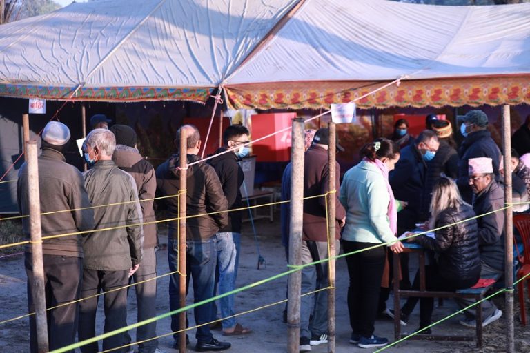 ललितपुरमा १ बजेसम्म ३६ दशमलव १३ प्रतिशत मतदान