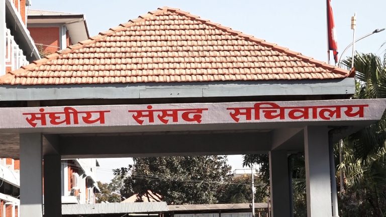 प्रतिनिधि सभा सांसदको शपथ पुस ७ गते
