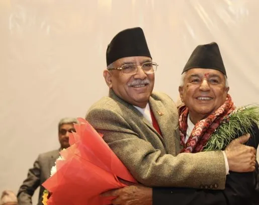 मन्त्रीमण्डल विस्तारअघि प्रधानमन्त्री प्रचण्ड राष्ट्रपति निवासमा