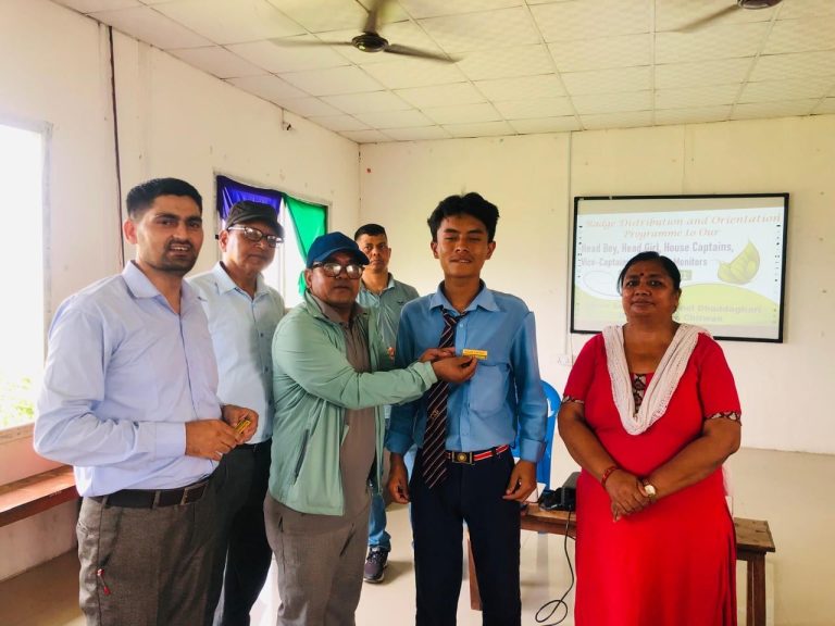 विद्यालयको सदन कप्तान लगायत लाई अभिमुखिकरण तथा ब्याच हस्तान्तरण कार्यक्रम सम्पन्न